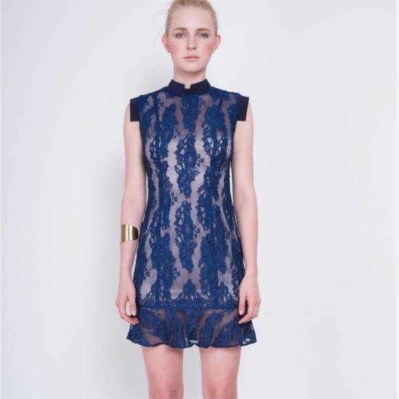 Aijek Wonderment Blue Lace Cap Sleeve Ruffle Cocktail Mini Dress Size 10 - Picture 1 of 17